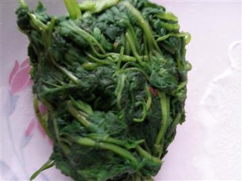 清明节吃青团怎么做，清明节吃青团怎么做好吃，清明节吃青团做法