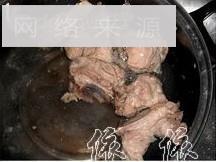 虫草花玉米脊骨汤怎么做，虫草花玉米脊骨汤怎么做好吃，虫草花玉米脊骨汤做法