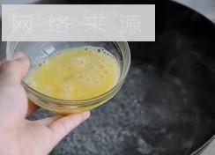 海参蛋花汤怎么做，海参蛋花汤怎么做好吃，海参蛋花汤做法