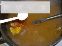 虫草花玉米脊骨汤怎么做，虫草花玉米脊骨汤怎么做好吃，虫草花玉米脊骨汤做法