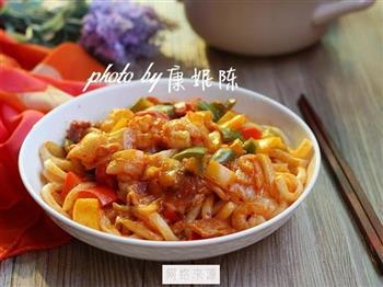 泡菜炒乌冬面怎么做，泡菜炒乌冬面怎么做好吃，泡菜炒乌冬面做法
