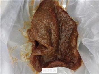 松仁玉米牛排怎么做，松仁玉米牛排怎么做好吃，松仁玉米牛排做法