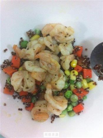 藜麦鲜虾色拉怎么做，藜麦鲜虾色拉怎么做好吃，藜麦鲜虾色拉做法