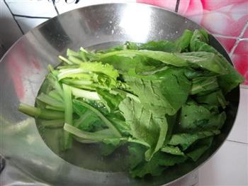 土豆熬小白菜怎么做，土豆熬小白菜怎么做好吃，土豆熬小白菜做法