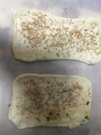 椒盐葱油烧饼怎么做，椒盐葱油烧饼怎么做好吃，椒盐葱油烧饼做法