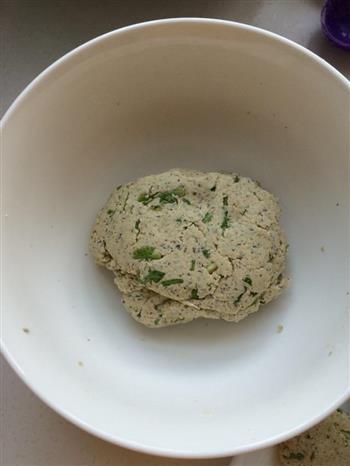 香菜玉米豆渣饼怎么做，香菜玉米豆渣饼怎么做好吃，香菜玉米豆渣饼做法