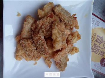 三文鱼汉堡怎么做，三文鱼汉堡怎么做好吃，三文鱼汉堡做法