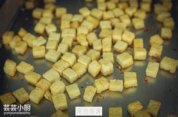 奶油蘑菇汤怎么做，奶油蘑菇汤怎么做好吃，奶油蘑菇汤做法