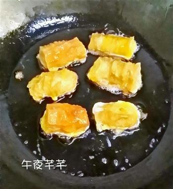 蕉香脆皮雪梨沙怎么做，蕉香脆皮雪梨沙怎么做好吃，蕉香脆皮雪梨沙做法