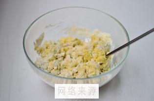 金枪鱼披萨怎么做，金枪鱼披萨怎么做好吃，金枪鱼披萨做法