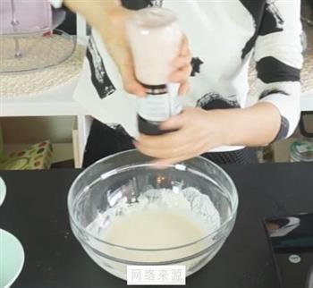 韩式海鲜葱饼怎么做，韩式海鲜葱饼怎么做好吃，韩式海鲜葱饼做法