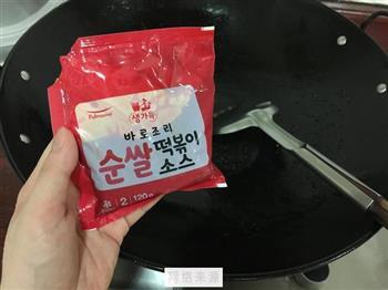 韩式香辣炒年糕怎么做，韩式香辣炒年糕怎么做好吃，韩式香辣炒年糕做法