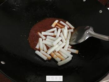 韩式香辣炒年糕怎么做，韩式香辣炒年糕怎么做好吃，韩式香辣炒年糕做法