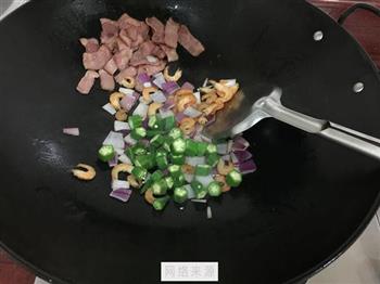 韩式香辣炒年糕怎么做，韩式香辣炒年糕怎么做好吃，韩式香辣炒年糕做法