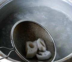 五彩小炒怎么做，五彩小炒怎么做好吃，五彩小炒做法