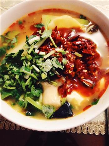 咖喱味麻辣烫怎么做，咖喱味麻辣烫怎么做好吃，咖喱味麻辣烫做法