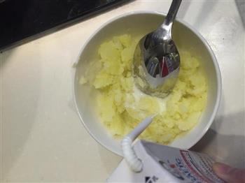 玫瑰土豆泥怎么做，玫瑰土豆泥怎么做好吃，玫瑰土豆泥做法