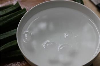冰镇秋葵怎么做，冰镇秋葵怎么做好吃，冰镇秋葵做法