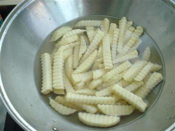 狼牙土豆怎么做，狼牙土豆怎么做好吃，狼牙土豆做法