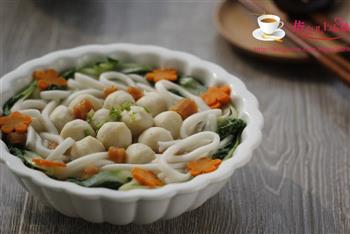 鱼丸土豆汤粉怎么做，鱼丸土豆汤粉怎么做好吃，鱼丸土豆汤粉做法