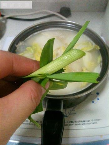 鱼骨菜汤怎么做，鱼骨菜汤怎么做好吃，鱼骨菜汤做法