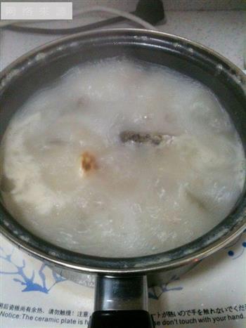 鱼骨菜汤怎么做，鱼骨菜汤怎么做好吃，鱼骨菜汤做法
