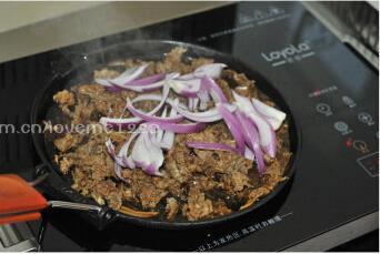 老北京炙子烤肉怎么做，老北京炙子烤肉怎么做好吃，老北京炙子烤肉做法