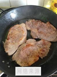 煎猪排佐苹果酱怎么做，煎猪排佐苹果酱怎么做好吃，煎猪排佐苹果酱做法