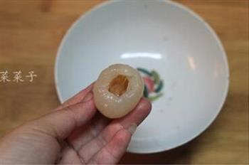 豆沙冻荔枝怎么做，豆沙冻荔枝怎么做好吃，豆沙冻荔枝做法
