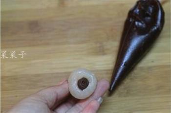 豆沙冻荔枝怎么做，豆沙冻荔枝怎么做好吃，豆沙冻荔枝做法