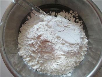 广式豆沙凤梨月饼怎么做，广式豆沙凤梨月饼怎么做好吃，广式豆沙凤梨月饼做法
