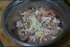炸鸡块怎么做，炸鸡块怎么做好吃，炸鸡块做法