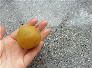 桃山皮月饼怎么做，桃山皮月饼怎么做好吃，桃山皮月饼做法