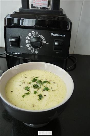 土豆南瓜浓汤怎么做，土豆南瓜浓汤怎么做好吃，土豆南瓜浓汤做法