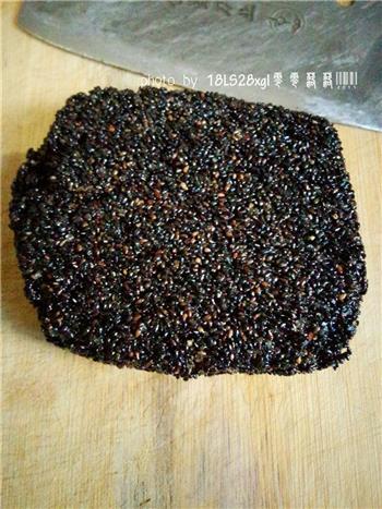 黑芝麻酥糖怎么做，黑芝麻酥糖怎么做好吃，黑芝麻酥糖做法