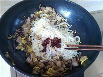 牛肉炒粉怎么做，牛肉炒粉怎么做好吃，牛肉炒粉做法
