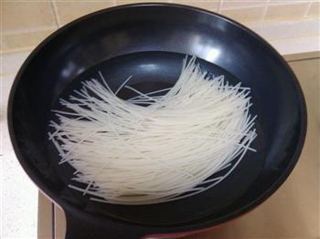 牛肉炒粉怎么做，牛肉炒粉怎么做好吃，牛肉炒粉做法