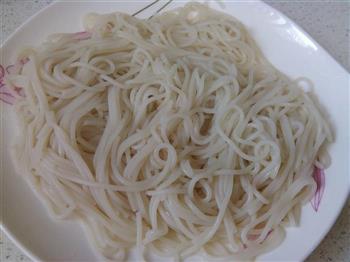牛肉炒粉怎么做，牛肉炒粉怎么做好吃，牛肉炒粉做法