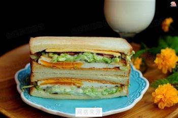 卷心菜三明治怎么做，卷心菜三明治怎么做好吃，卷心菜三明治做法
