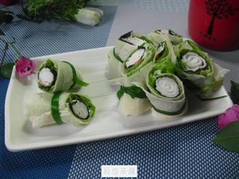 蟹棒海苔沙拉卷怎么做，蟹棒海苔沙拉卷怎么做好吃，蟹棒海苔沙拉卷做法