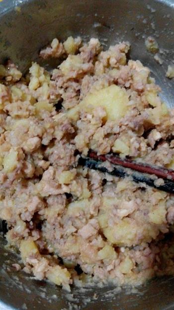 土豆鸡块怎么做，土豆鸡块怎么做好吃，土豆鸡块做法