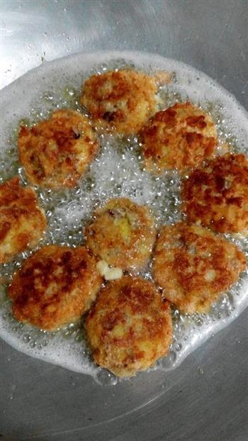 土豆鸡块怎么做，土豆鸡块怎么做好吃，土豆鸡块做法