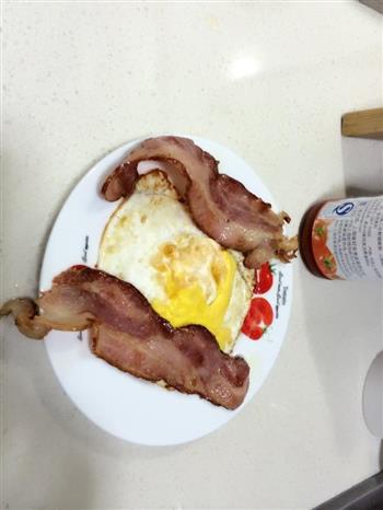 世界杯加餐培根面包片怎么做，世界杯加餐培根面包片怎么做好吃，世界杯加餐培根面包片做法