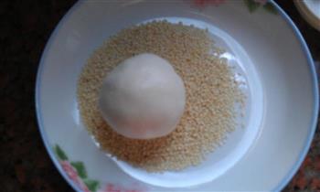 芝麻糯米球怎么做，芝麻糯米球怎么做好吃，芝麻糯米球做法