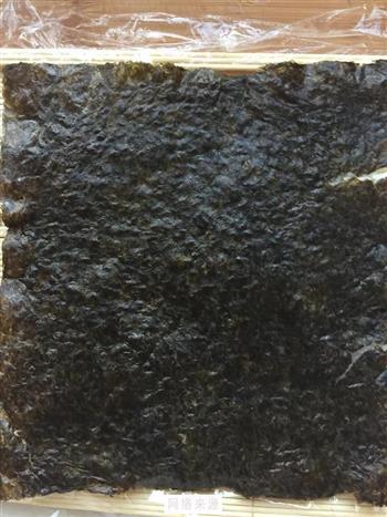 三文鱼反转寿司怎么做，三文鱼反转寿司怎么做好吃，三文鱼反转寿司做法