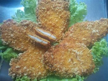 黑胡椒麦香鸡排怎么做，黑胡椒麦香鸡排怎么做好吃，黑胡椒麦香鸡排做法