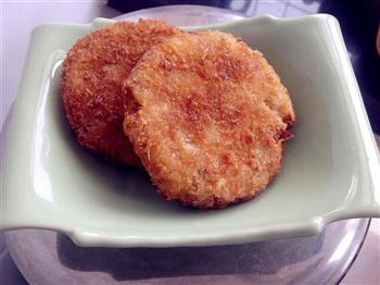 牛肉薯饼怎么做，牛肉薯饼怎么做好吃，牛肉薯饼做法