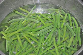 麻汁豆角怎么做，麻汁豆角怎么做好吃，麻汁豆角做法