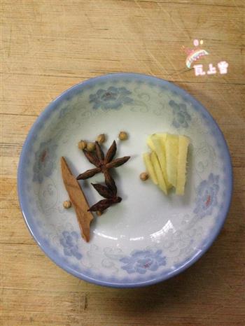 红烧鸡翅怎么做，红烧鸡翅怎么做好吃，红烧鸡翅做法