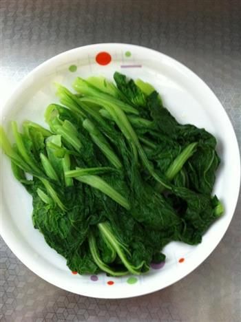 油泼小白菜怎么做，油泼小白菜怎么做好吃，油泼小白菜做法
